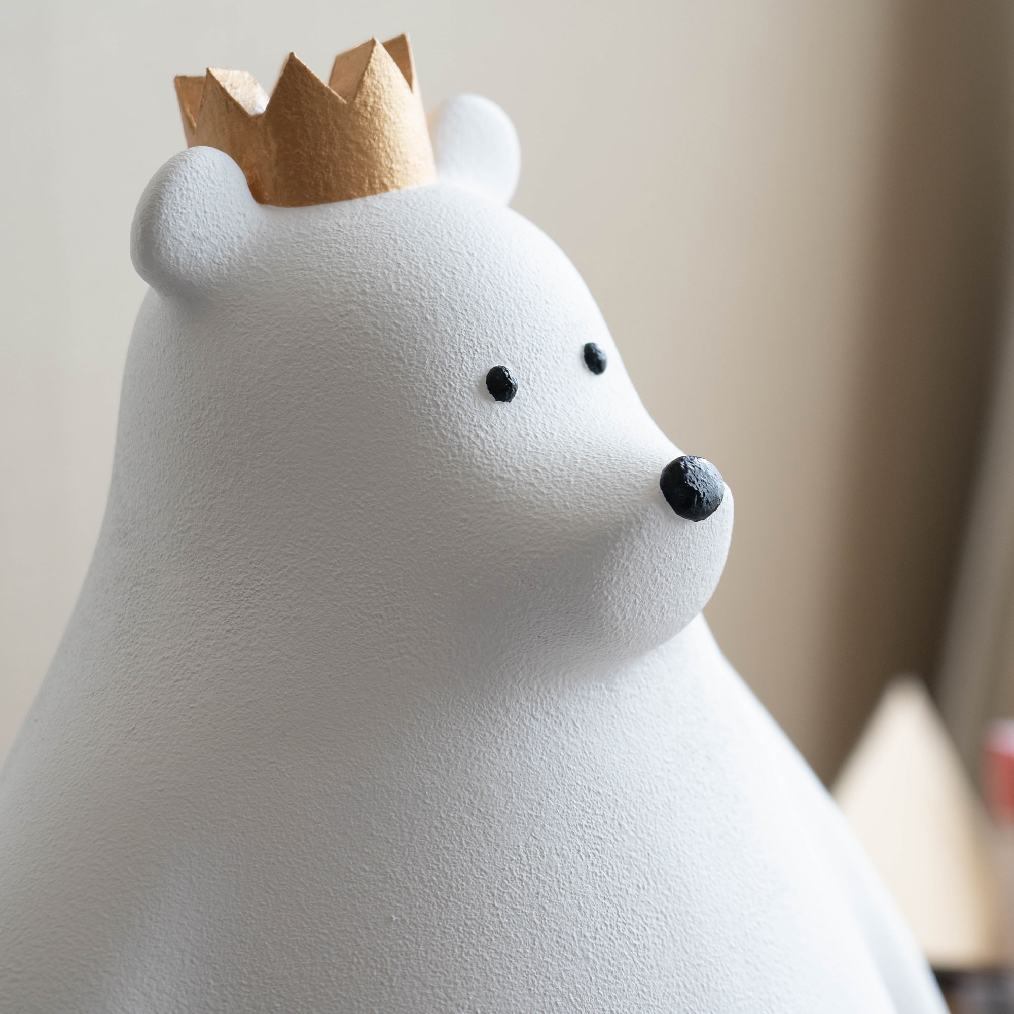 大きいシロクマ – Moon Flower Bear